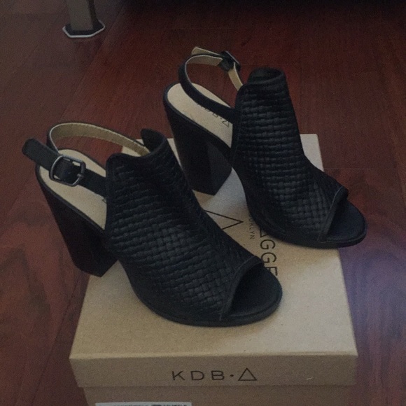 Kelsi Dagger Brooklyn Goya Boots - Picture 3 of 3